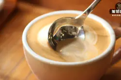 什麼是澳式白咖啡Flat White？澳白、拿鐵與卡布奇諾牛奶咖啡比例有什麼區別