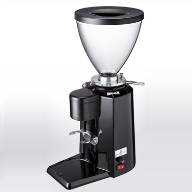 磨豆機的好壞是決定咖啡品質的重要因素-手動與電動之區別