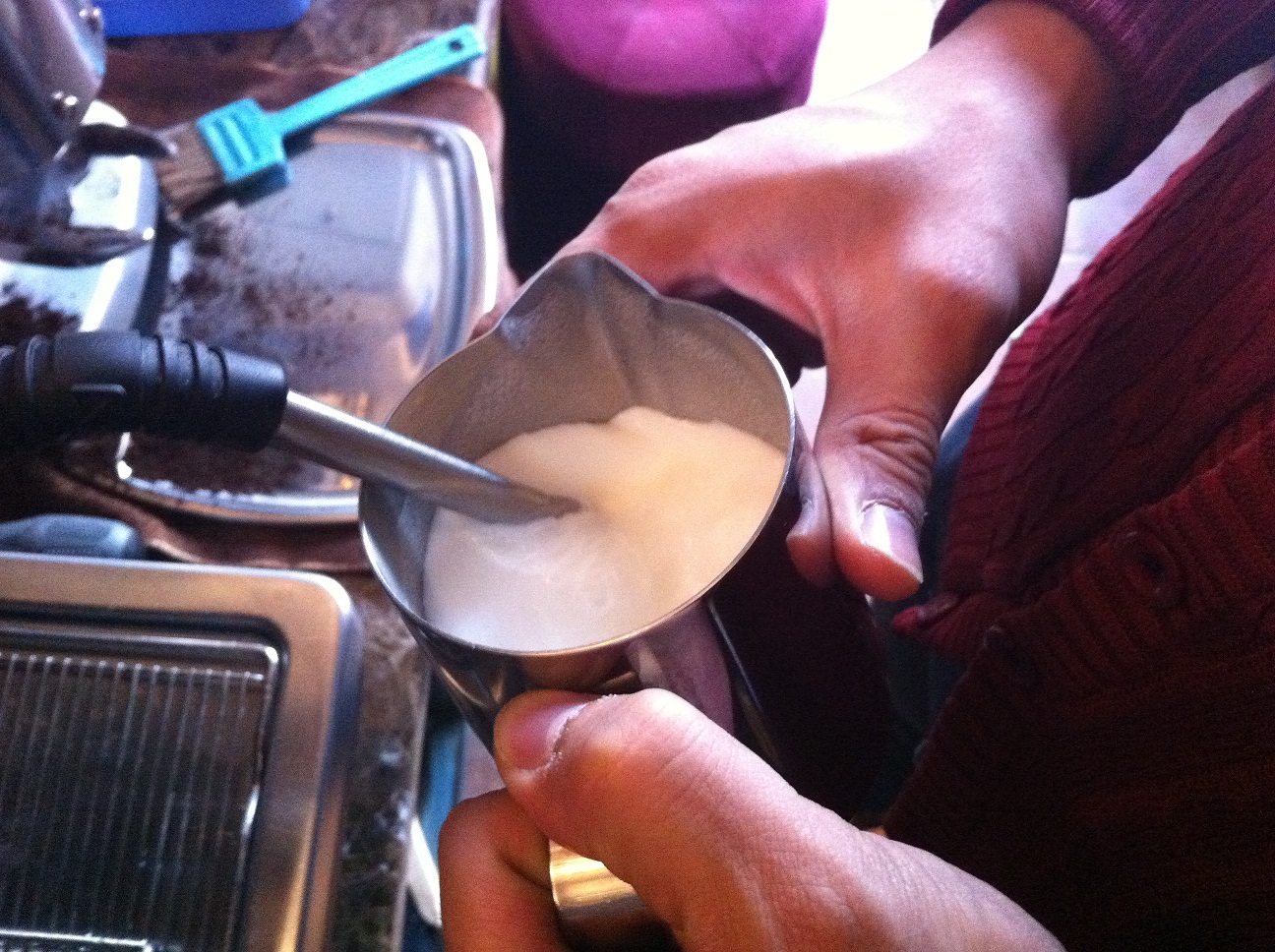 意式咖啡奶泡的正確做法-如何打好奶泡？