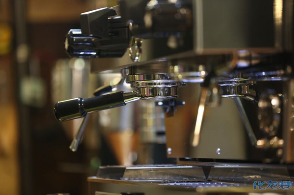 德龍咖啡機和普通咖啡機常見的故障排除