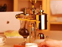 咖啡衝煮方式：皇家比利時咖啡壺華麗多姿的一生 咖啡界高富帥