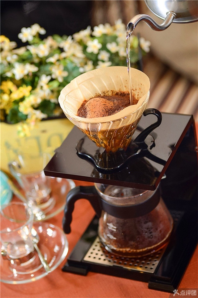 咖啡衝煮方式：手衝咖啡的歷史由來及操作方法