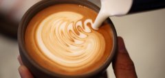 香港咖啡文化促進會講訴拉花技巧：影響咖啡奶泡的六大因素