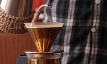 咖啡衝煮方式：濾紙沖泡法是最簡單的咖啡沖泡法