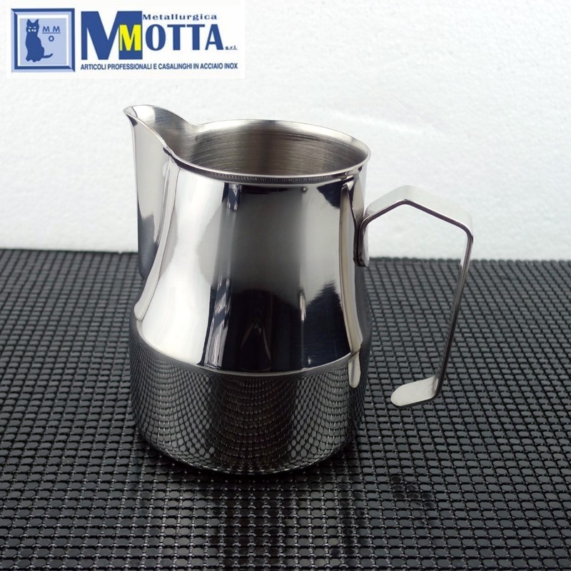 花式咖啡拉花缸介紹：意大利MOTTA 不鏽鋼咖啡奶泡拉花杯