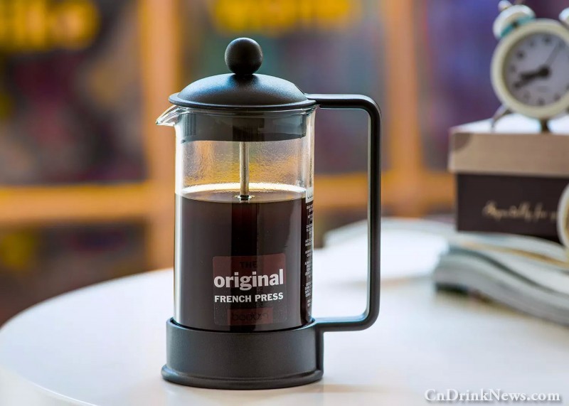 咖啡衝煮方式：法壓壺的原理及特色的詳細介紹