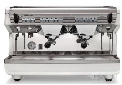 意大利咖啡機介紹：諾瓦咖啡機開關機操作的詳細講解