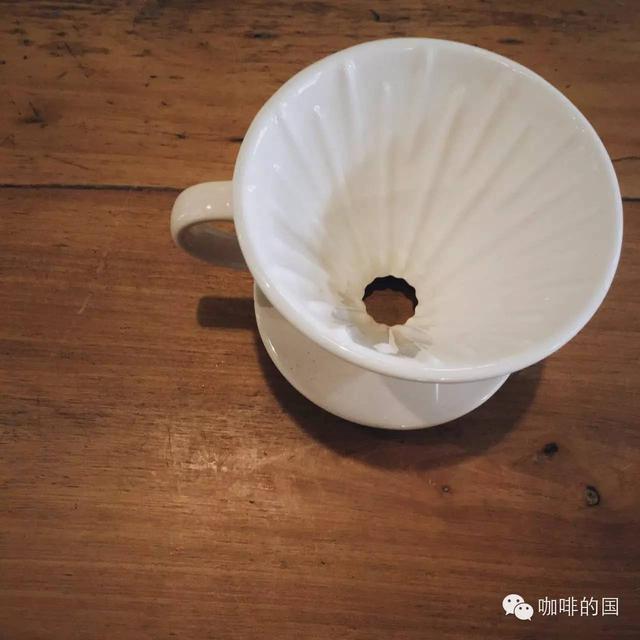 咖啡衝煮器具：（漲知識）形式多樣的濾杯到底該如何選擇？
