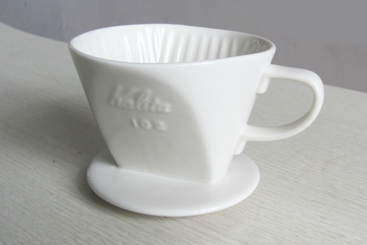 咖啡衝煮器具：日式手衝咖啡過濾杯扇形陶瓷滴漏器三孔滴濾式