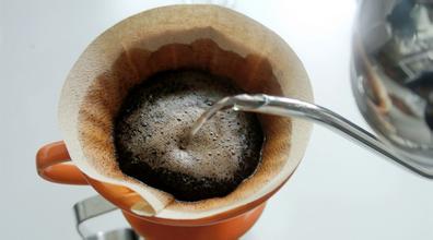咖啡衝煮方式手衝篇介紹：手泡咖啡製作基礎入門-水流篇