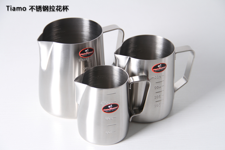意式咖啡操作器具Tiamo品牌介紹：Tiamo砂光拉花杯600ml HC7084