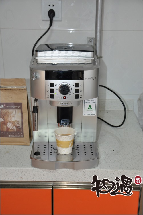 咖啡知識要點：德龍22.110全自動咖啡機除垢方法（圖文）介紹
