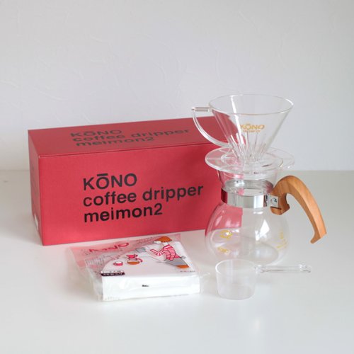 咖啡衝煮器具Kono品牌介紹：KONO木柄咖啡壺套組2人用 櫻木