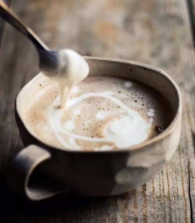 給你一杯摩卡咖啡的浪漫 感受真正的摩卡咖啡味道濃郁