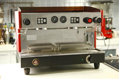 半自動意式咖啡機專業操作使用介紹 如何正確操作意式咖啡機