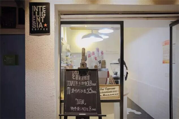 NO SEAT COFFEE：武漢一杯走量的咖啡 咖啡行業文藝設計創意範