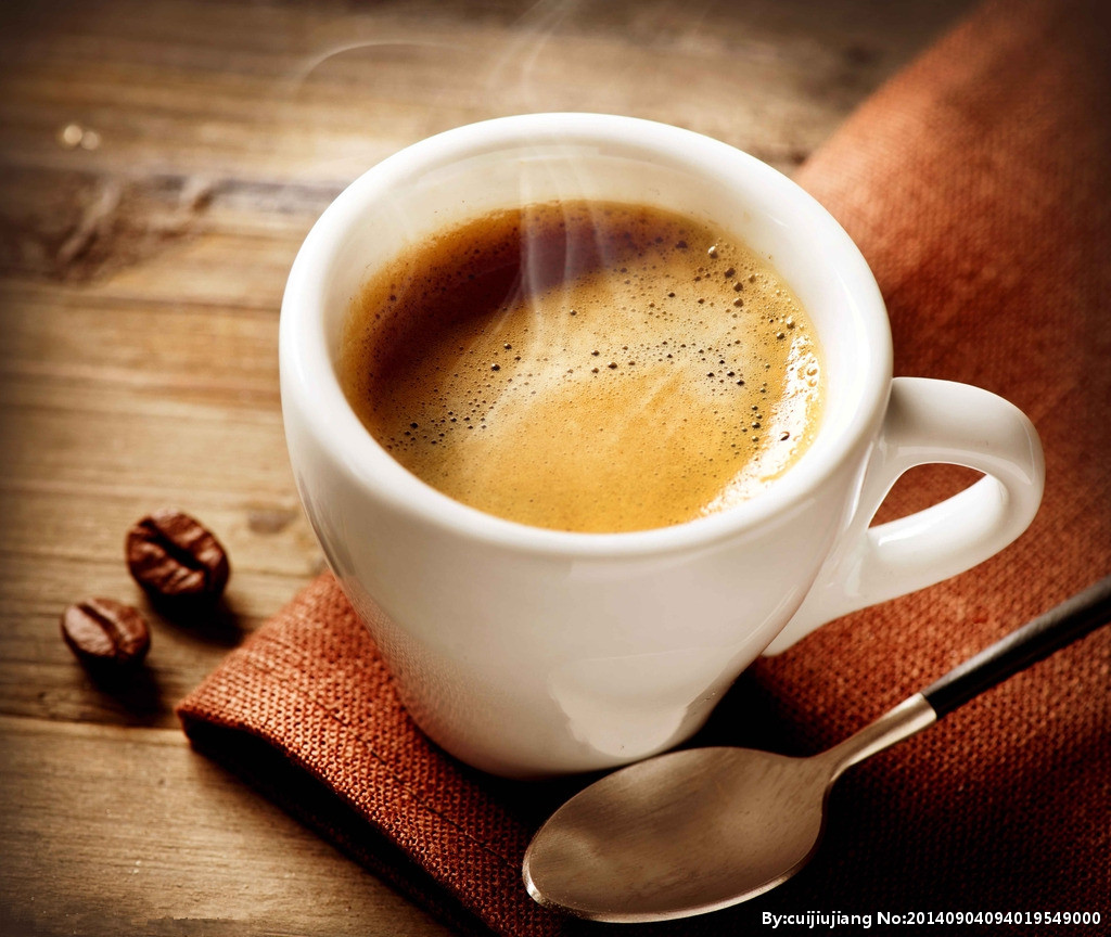 意大利濃縮咖啡一種口感強烈的咖啡以極熱但非沸騰的熱水進行沖泡
