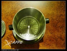 衝速溶般方便的現磨咖啡利器之一越南式滴滴壺