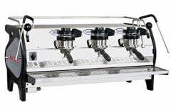 咖啡機 關於製作意式咖啡的變壓咖啡機