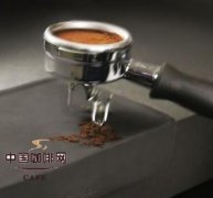 意式咖啡機使用 咖啡壓粉、裝粉和粉粗細的技術