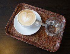 卡布其諾咖啡的奶泡製作方法