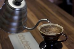 易患腎結石的人應限制咖啡因攝入量