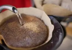 吉林省營養專家建議 少喝咖啡多飲水