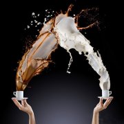 用過的咖啡妙用 使牛奶香味濃郁