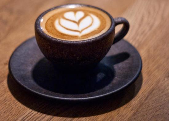 咖啡渣循環利用 Kaffeeform再生咖啡杯盤組