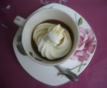 製作花式咖啡的步驟 康寶蘭咖啡做法