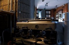 Espresso Machine：Elekra 咖啡機