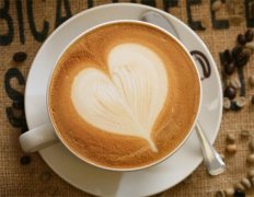 如何調製意大利拿鐵咖啡 做花式咖啡的步驟