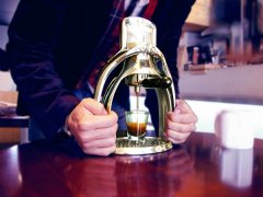 海鷗手壓式咖啡機之咖啡製作