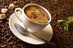 咖啡因是如何治療頭痛的？