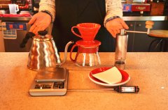 手衝製作咖啡教程 咖啡時代最流行的咖啡沖泡法