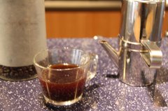 古典意式 那不勒斯翻轉咖啡壺做咖啡的步驟