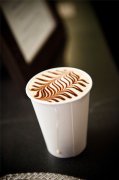 別用金屬材質的杯子喝咖啡 知道爲什麼嗎？