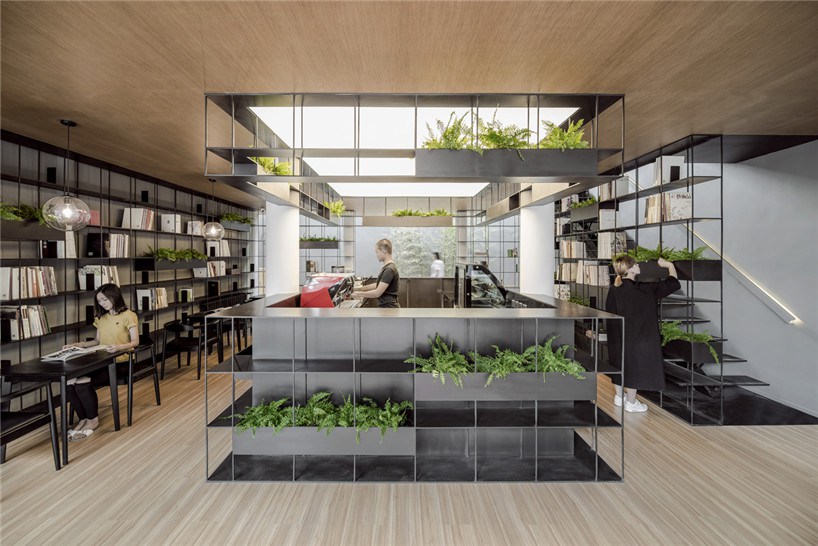 集咖啡館、植物室爲一體的複合式書店 寶齋咖啡書屋