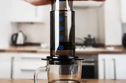 咖啡新人普及篇:愛樂壓簡單使用法器具篇二愛樂壓第三代咖啡壓濾
