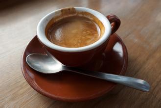 意大利濃咖啡的歷史起源介紹 磨豆機重要性