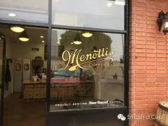 Menotti s Coffee Stop 沙灘咖啡館