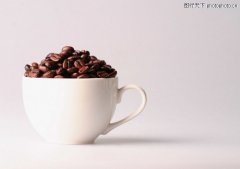 澳式白咖啡Flat White打細膩奶泡溫度溫和意式拼配咖啡豆
