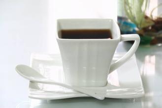 咖啡拉花手勢技巧做咖啡拉花的步驟圖片基本手勢