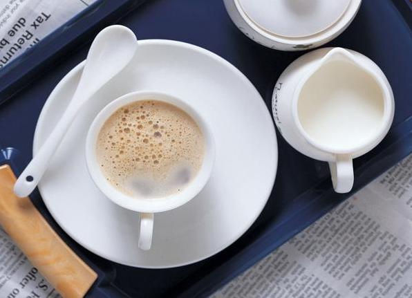 白咖啡歷史來源-- 白咖啡與黑咖啡的區別 馬來西亞最好的白咖啡是