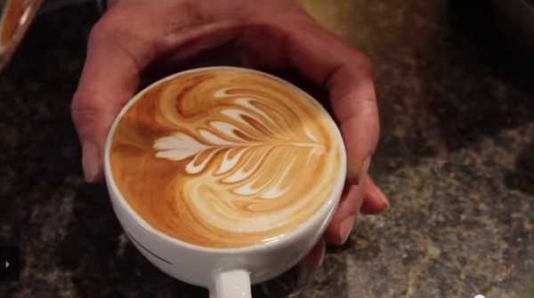 咖啡拉花的技巧和操作順序介紹 做一杯完美的拉花