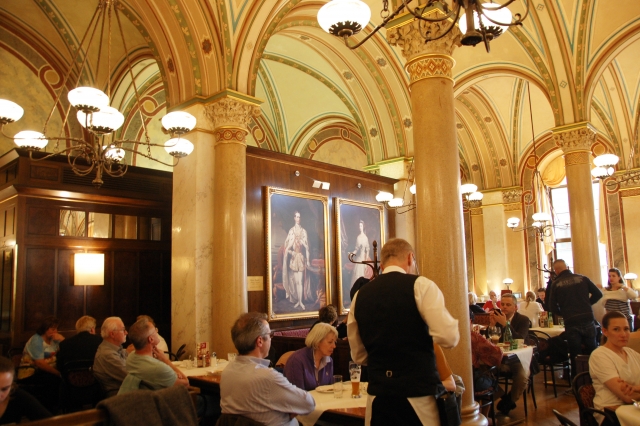 維也納中央咖啡館與維也納的咖啡文化