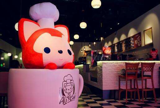 Line和熊本熊之後，阿狸也開咖啡館了，動漫IP如何跨界新零售？
