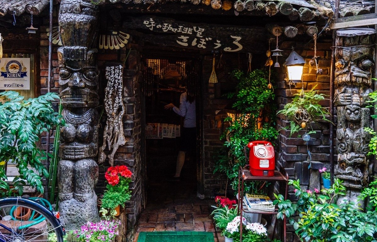 【東京神保町】到昭和復古風咖啡店尋找一個夢想