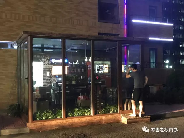 全球首家無人咖啡店亮相北京，兩小時賣了280元還有搞頭嗎？