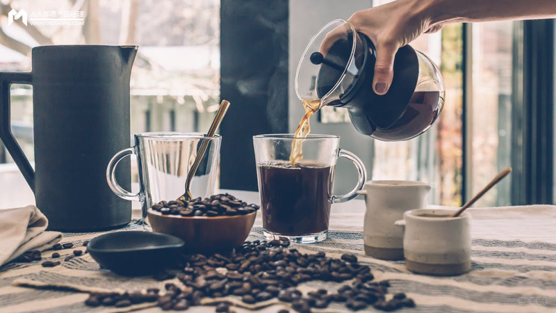 咖啡店學社交拉新客：如何用一杯咖啡換取一個新客？